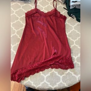 RED LACE NIGHT GOWN LARGE